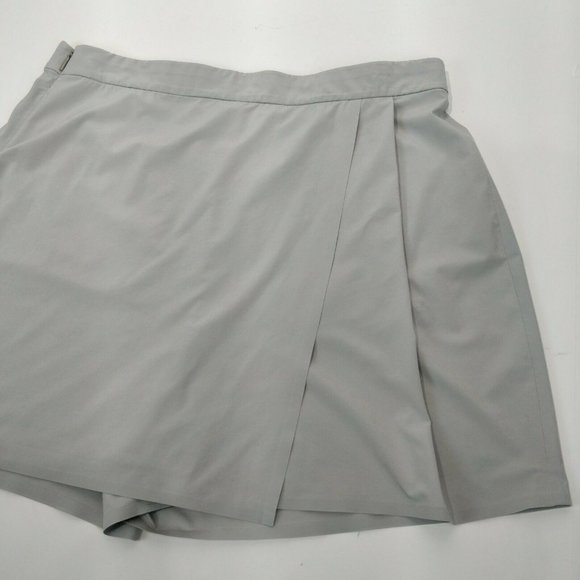 Athleta Size 14 Build In Shorts 2 in 1 Skort Pleated Elastic Waist Pocket Hiking - Picture 2 of 10